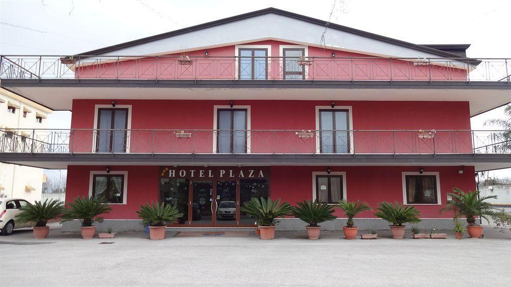 Hotel Futuro Aversa Exterior foto
